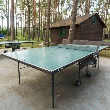 Urlaub Im Wohnwagen Mitten Im Wald * Lutow