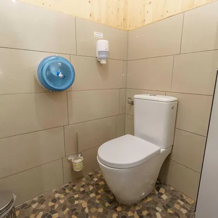 Campingplads Urlaub Im Wohnwagen Mitten Im Wald *