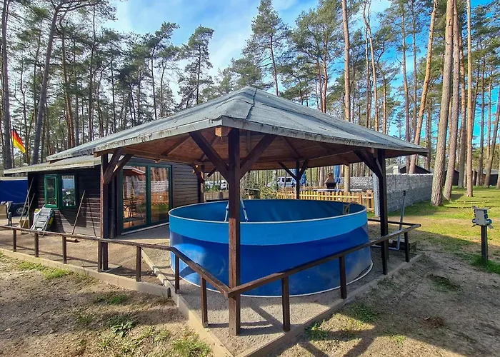 Urlaub Im Wohnwagen Mitten Im Wald *